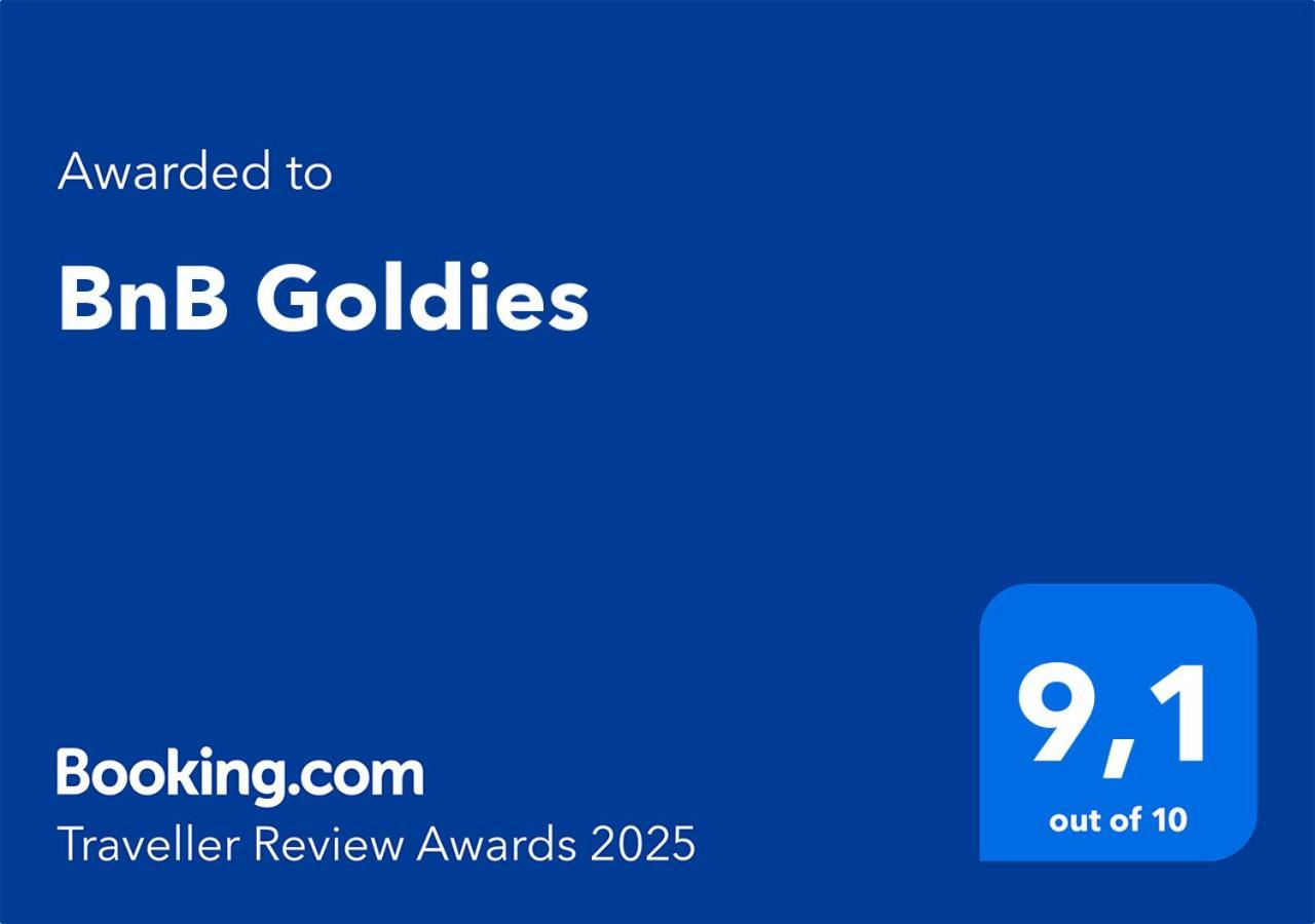 Bnb Goldies Eindhoven Bagian luar foto